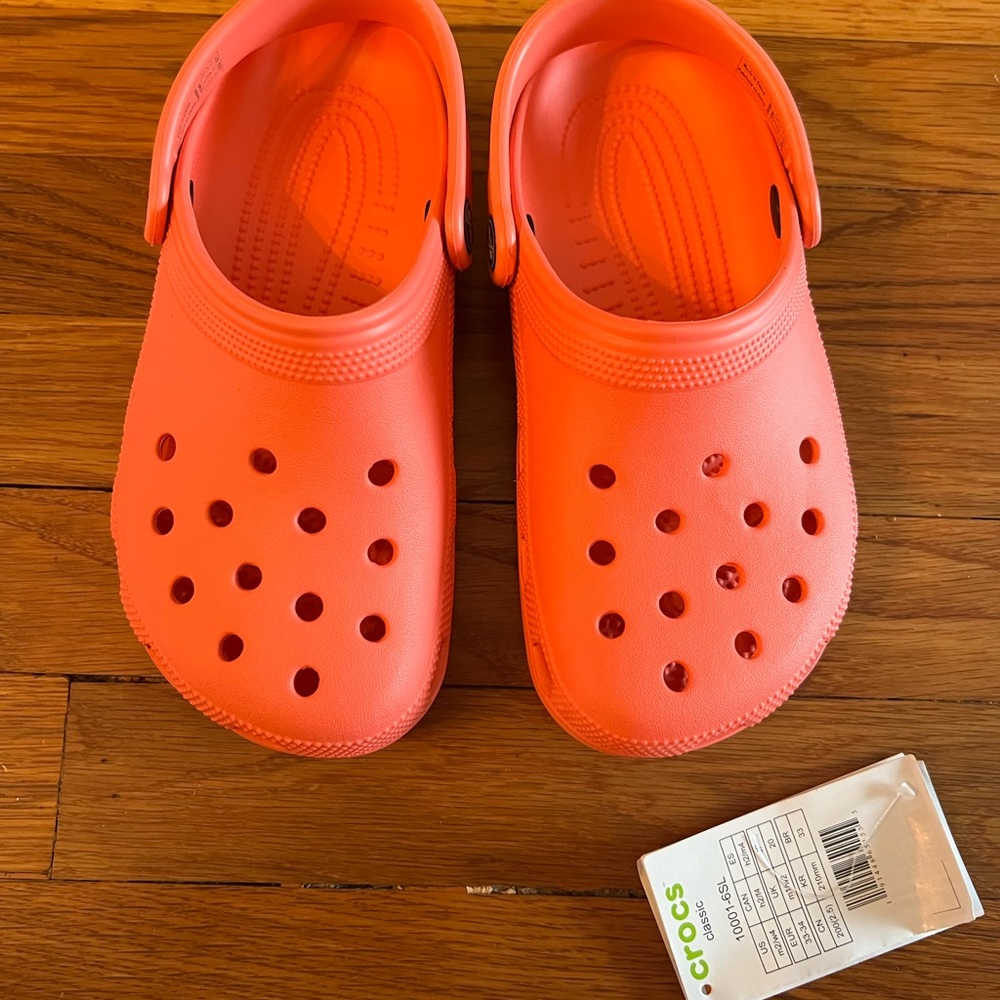 NWT CORAL CROCS